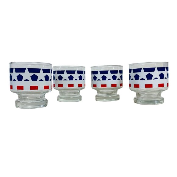 USA Patriotic Pedestal Glasses Set of 4 VTG Red White Blue Star Drinkware Cockta - Picture 16 of 16